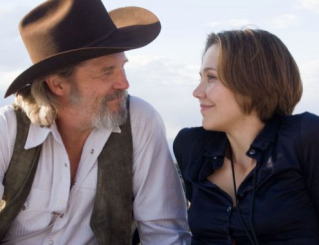 Still of Jeff Bridges and Maggie Gyllenhaal in Crazy Heart